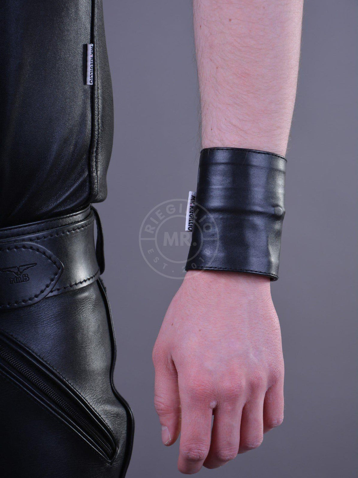 Mr. Riegillio Black Wrist Wallet