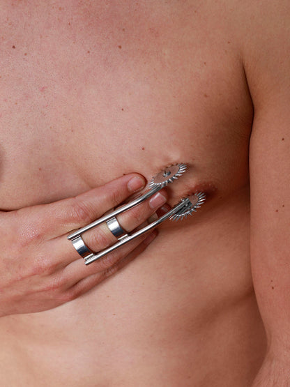Metal Hard - Stimulating Metal Fingertip