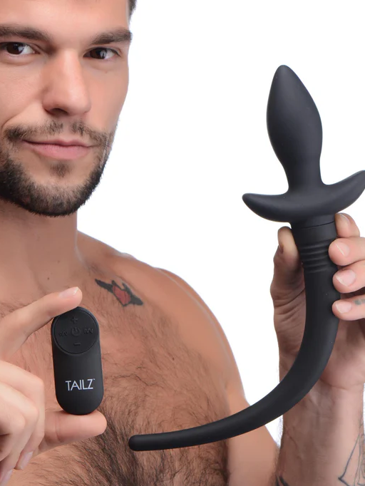 XR Brands - Waggerz 14X Wagging and Vibrating Puppy Tail Anal Plug