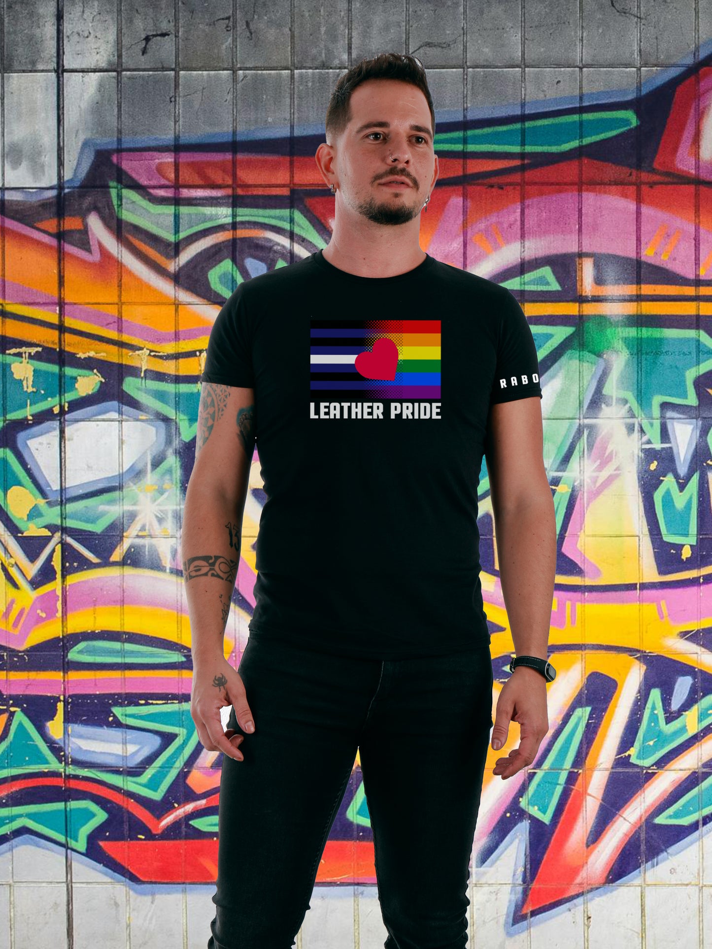 Rabo De Toro - Camiseta negra LEATHER PRIDE (ORGULLO CUERO)