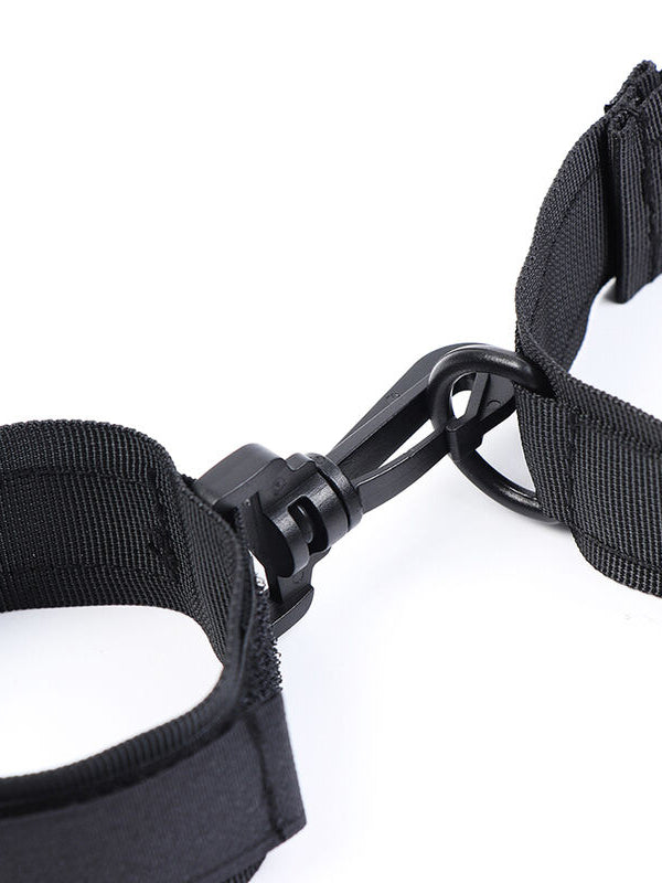 Ohmama - Fetish Nylon Handcuffs and Collar