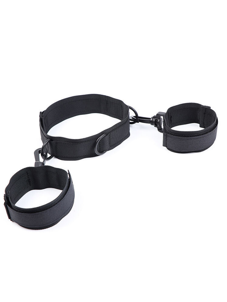 Ohmama - Fetish Nylon Handcuffs and Collar