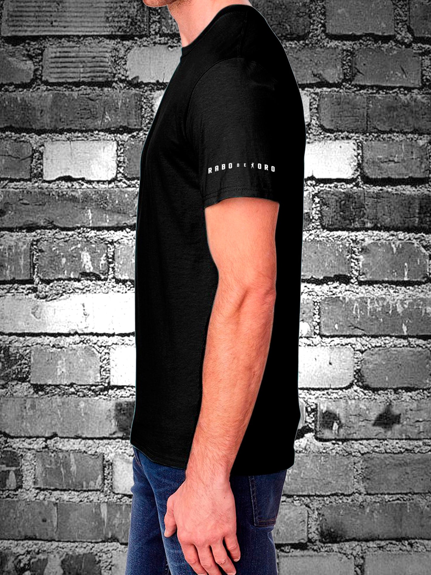 USE ME - Camiseta negra con detalles de Tally Marks